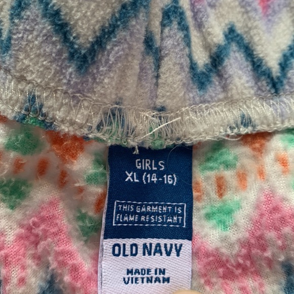 Old Navy Girls Light Fleece Pajama Bottoms - Picture 3 of 5